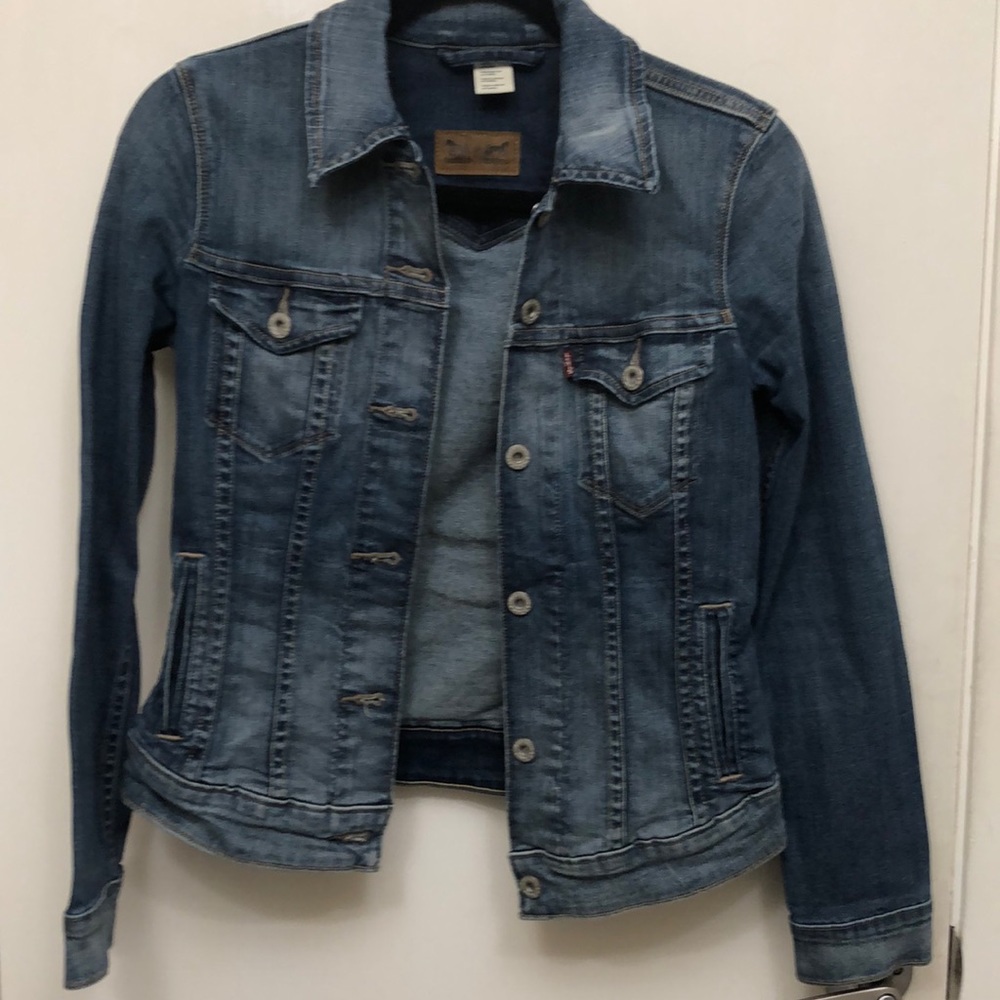 Levi’s denim jacket